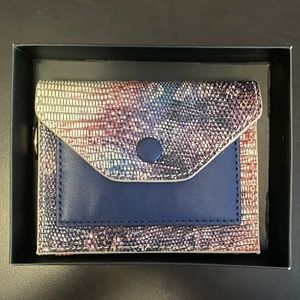 Lori Goldstein coin wallet